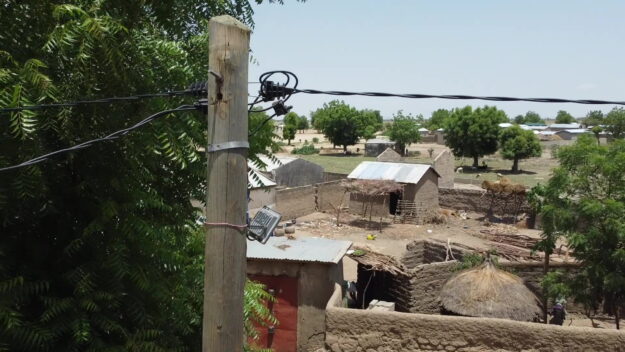 09-2022_Mesh_Zalla_Post